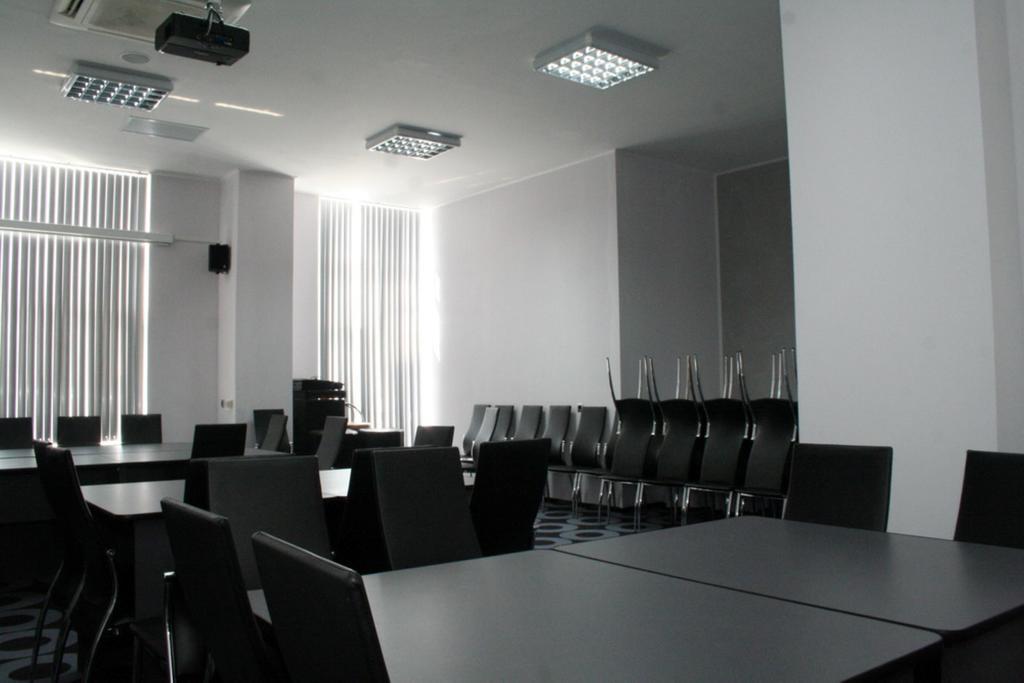 Hotel Zytto by Razvan Rat Slatina  Esterno foto